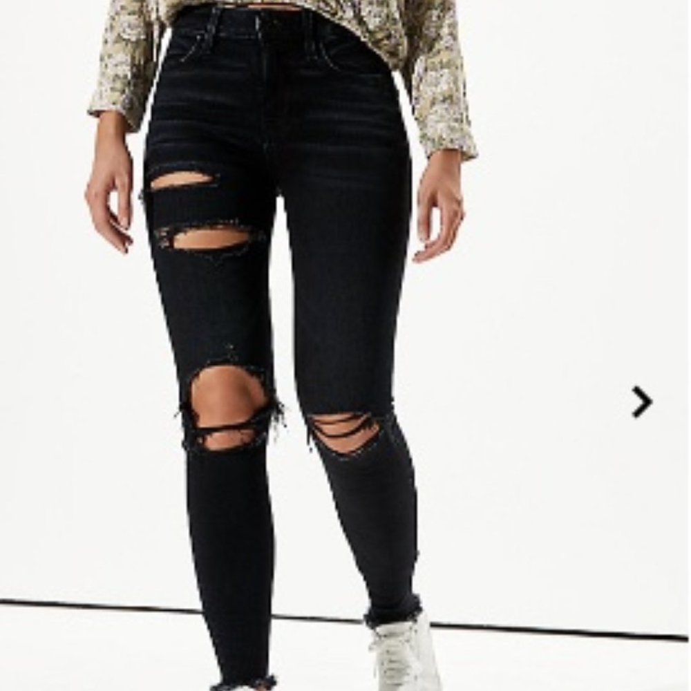 American Eagle Ripped Skinny Jeans